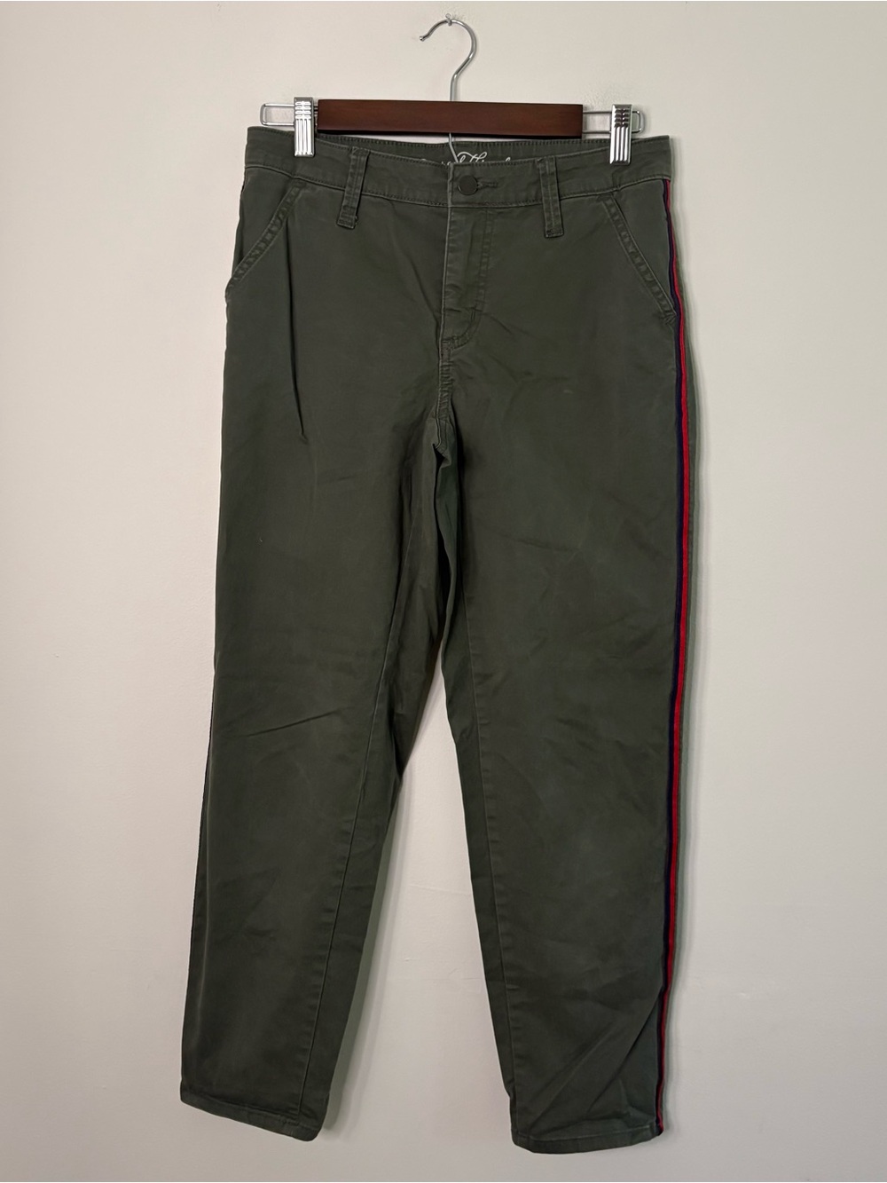 Universal Thread Women’s Green Khaki Army Pants 2/26 Mid Ride Preppy Skater